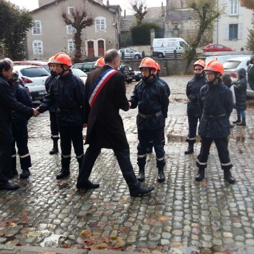 remerciements du maire Monsieur MEURANT Thierry aux jeunes sapeurs pompiers de l'école de la caserne de pompiers de Blâmont.